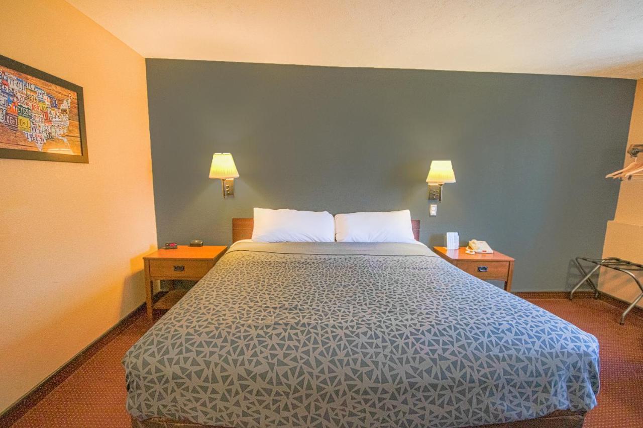 Econo Lodge Junction City I-70 Near Fort Riley Eksteriør billede