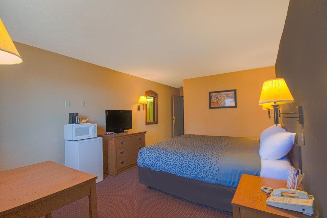 Econo Lodge Junction City I-70 Near Fort Riley Eksteriør billede