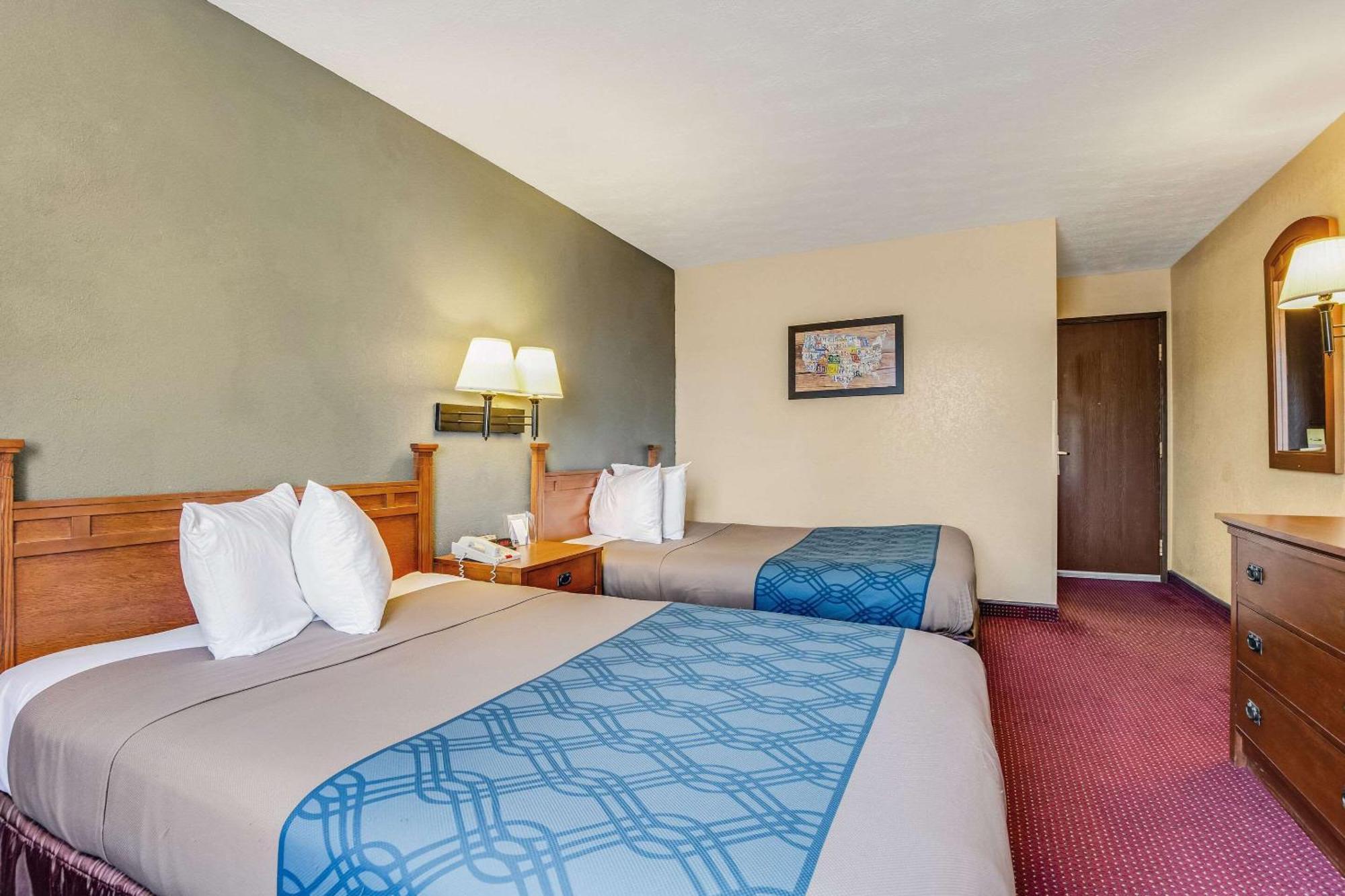 Econo Lodge Junction City I-70 Near Fort Riley Eksteriør billede